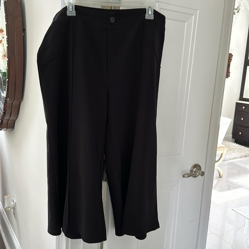Black dress Capri pants